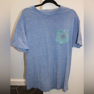 Men's Blue T-Shirt with Patterned Pocket Graphic Large Eidon